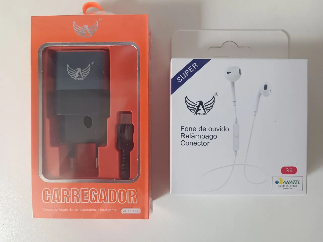 Kit Carregador + Fone de Ouvido Relâmpago
