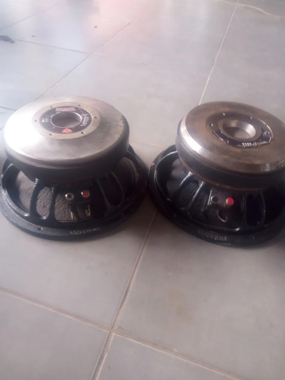 Vendo falantes 850 no pix
