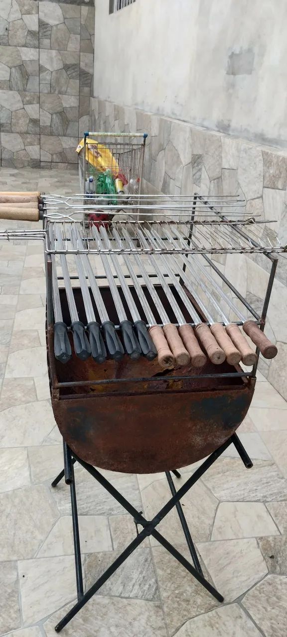 Jogo de 17 Espetos Tramontina Inox Mais Churrasqueira Profissional  - Foto 4