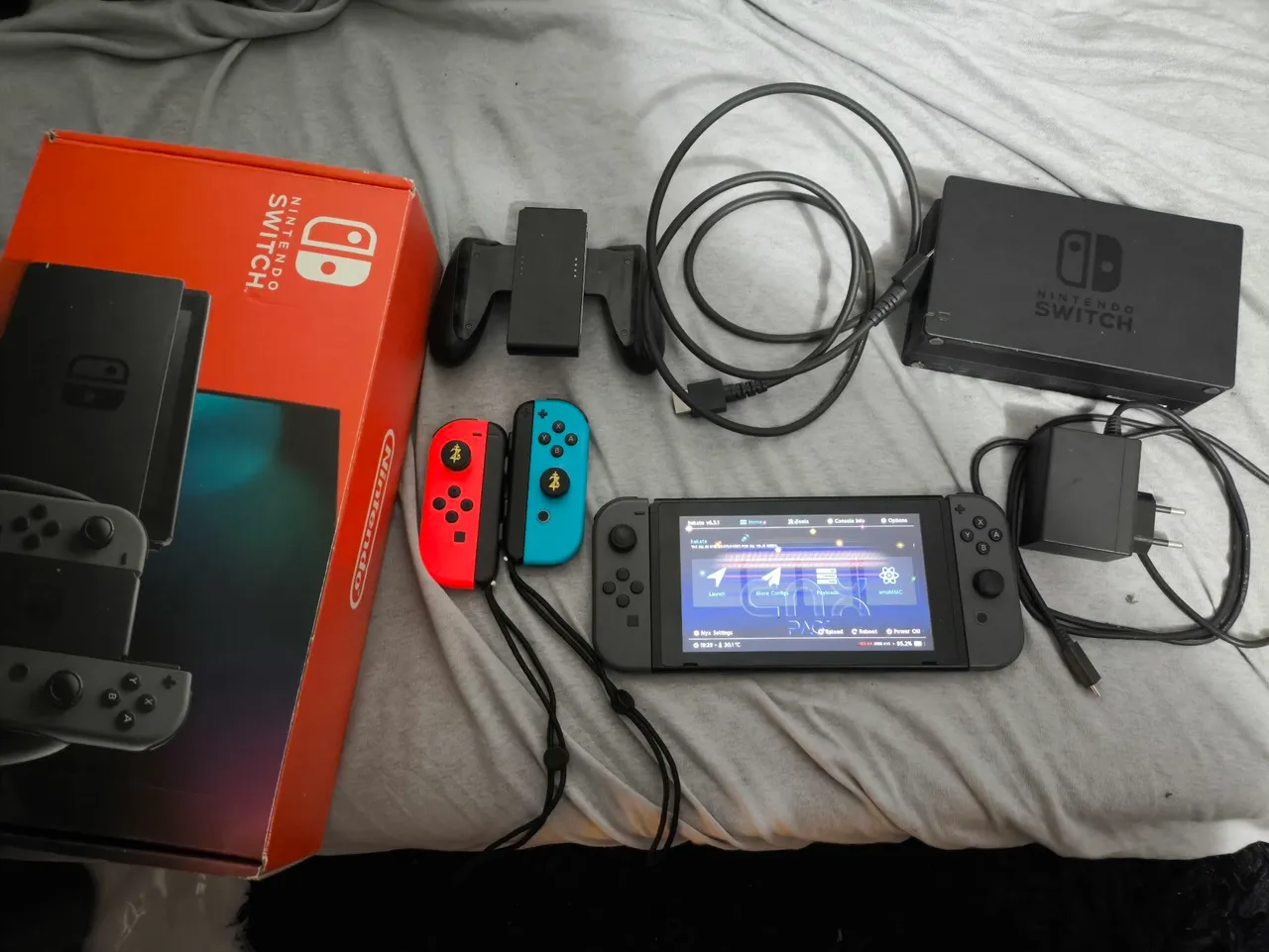 Nintendo Switch V2 Completo - Defeito no LCD