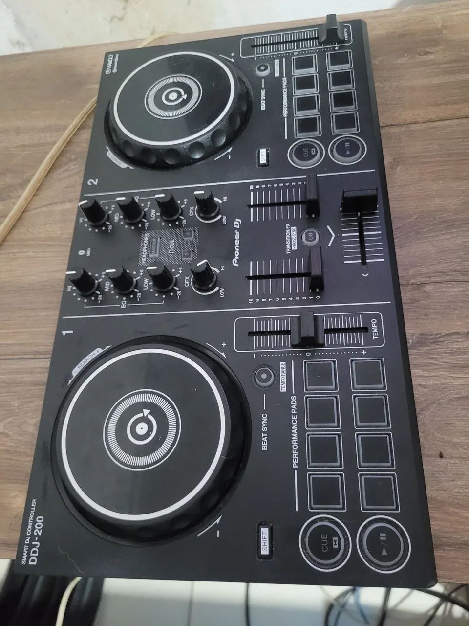 Ddj 200 - Aparelhos de Som - Pinheirinho, Curitiba