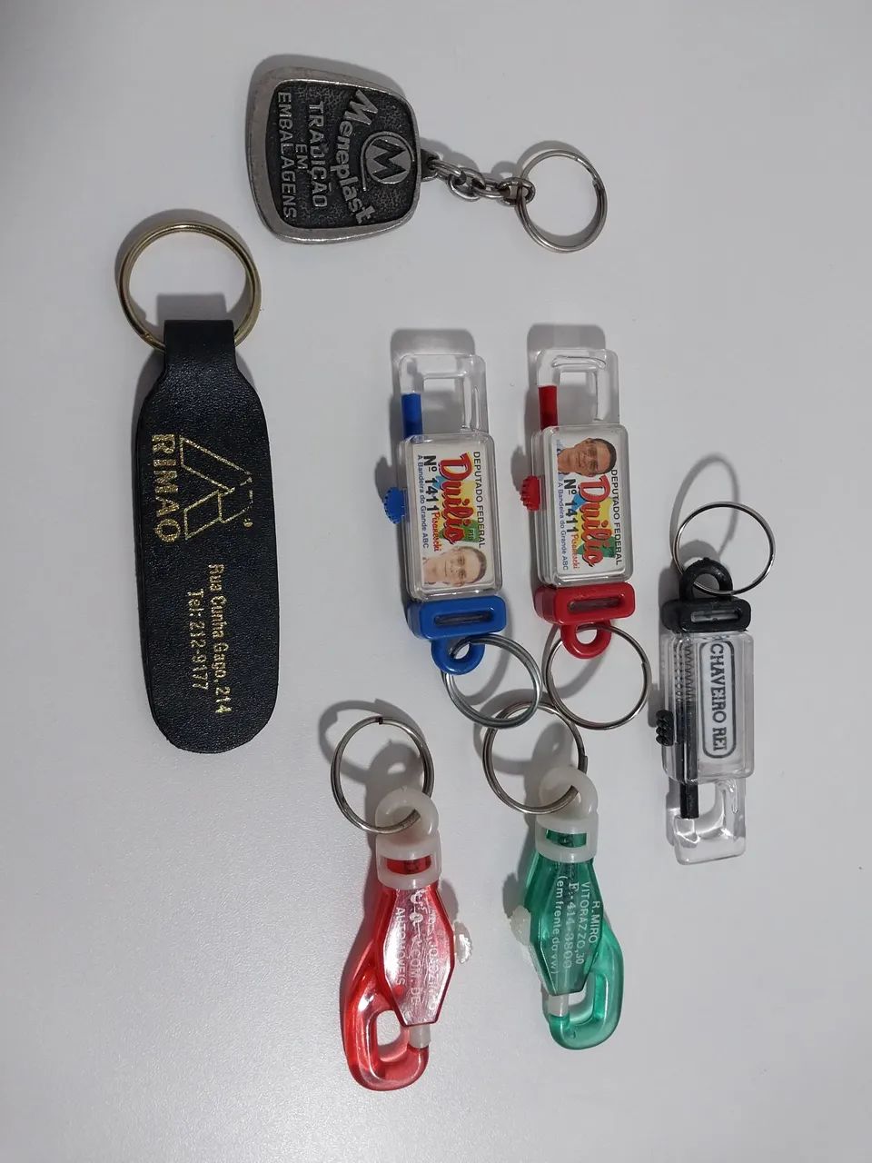 Coleção de Chaveiros Antigos