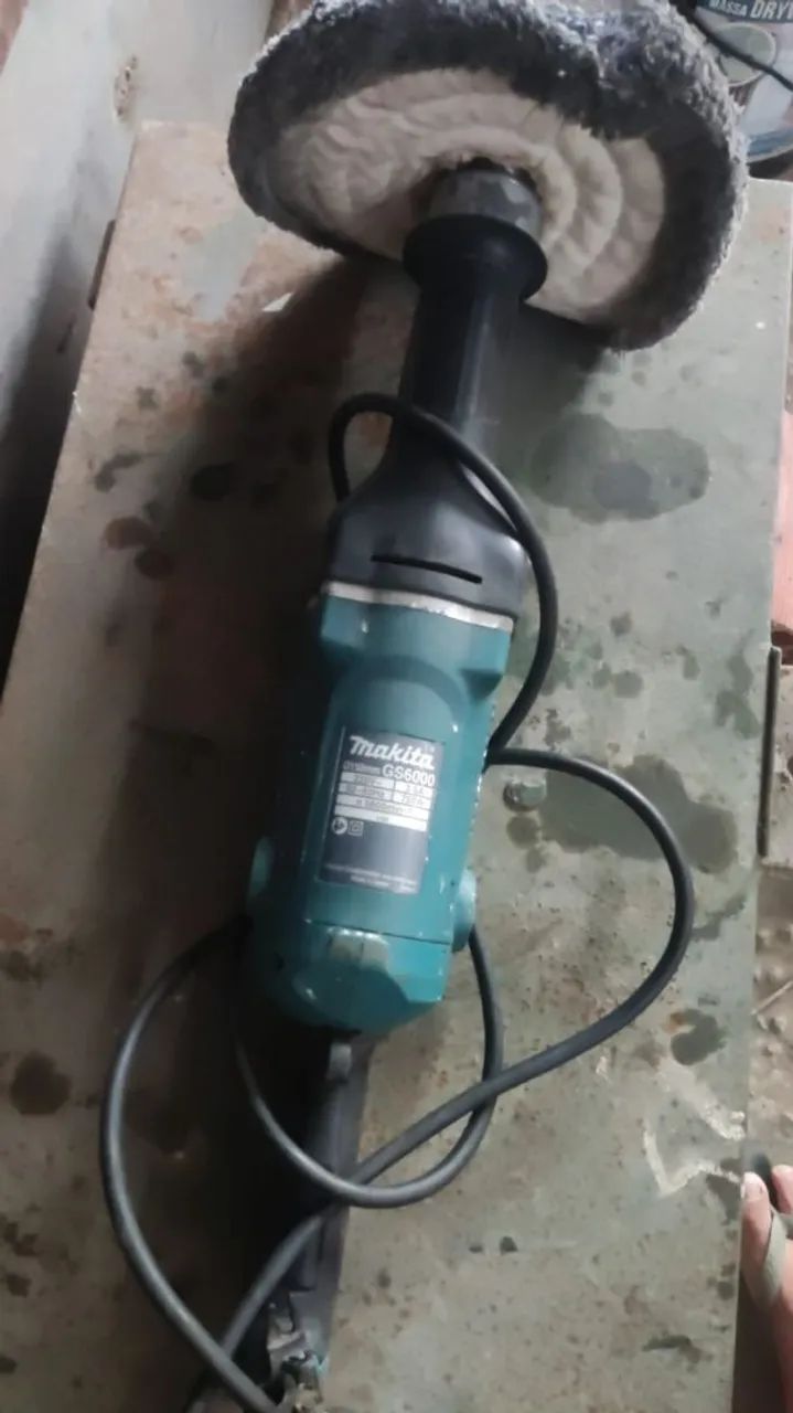 esmeril reto Makita GS6000