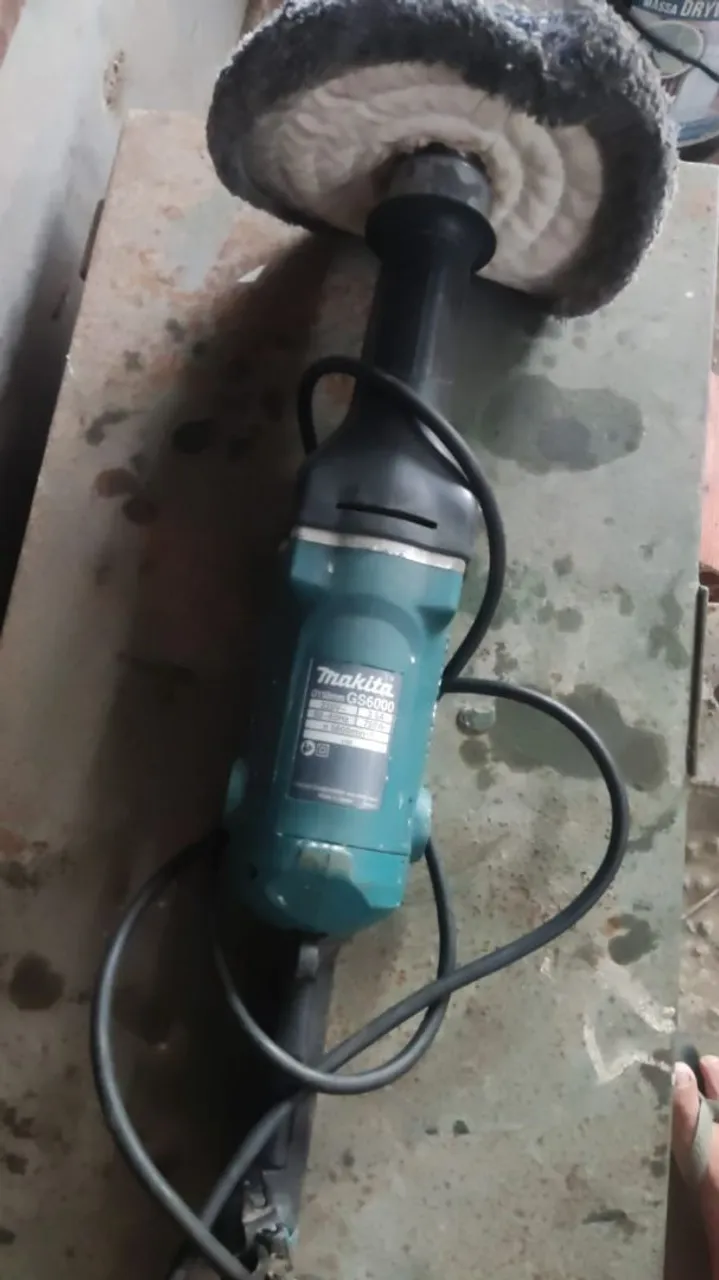 esmeril reto Makita GS6000