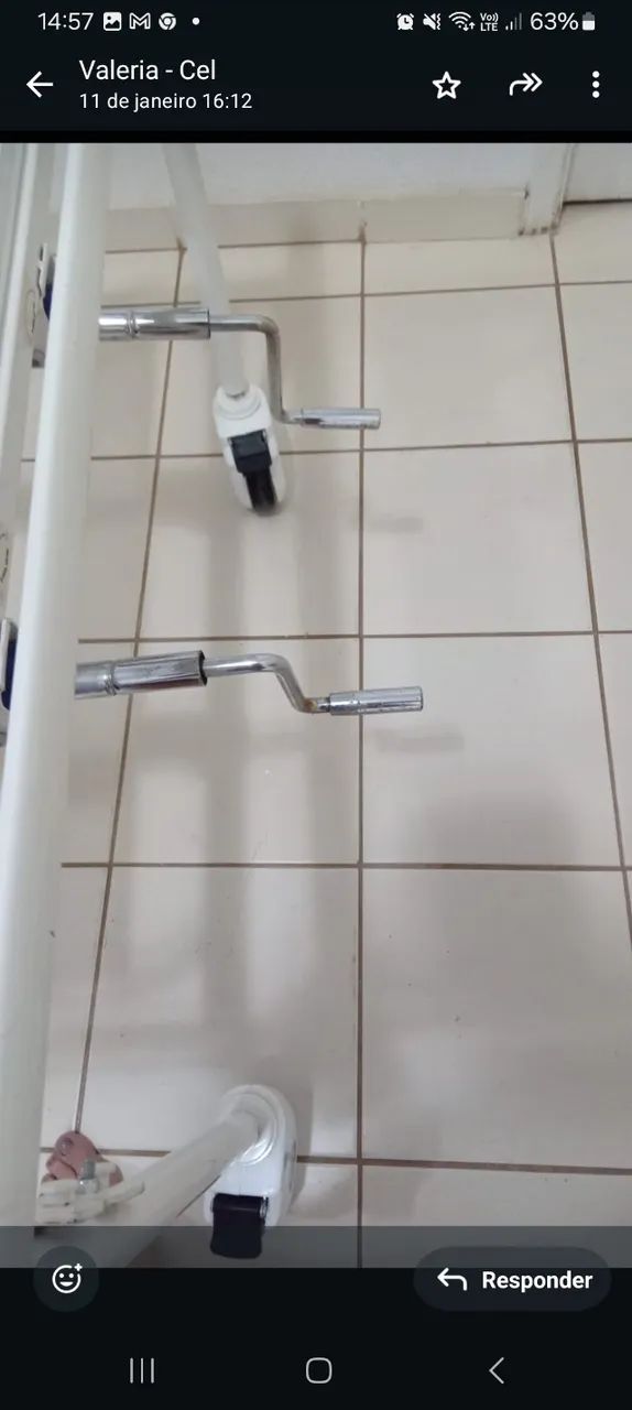 Cama Hospitalar em ótimo  estado, com regulagem.  - Foto 2