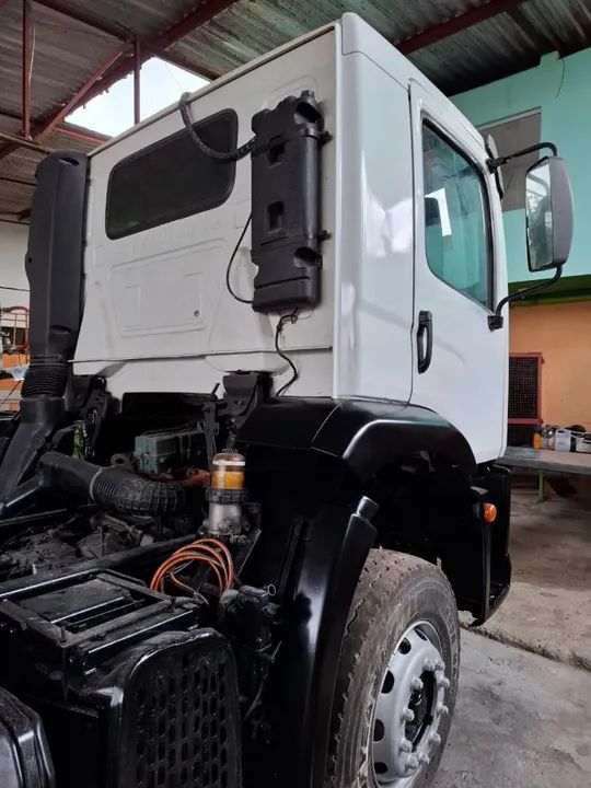 VOLKSWAGEN/ 31-330 TRAÇADO<br>CONSTELLATION. 6X4  DIESEL<br> - Foto 6