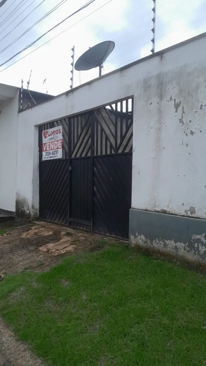 Vende-se essa casa 