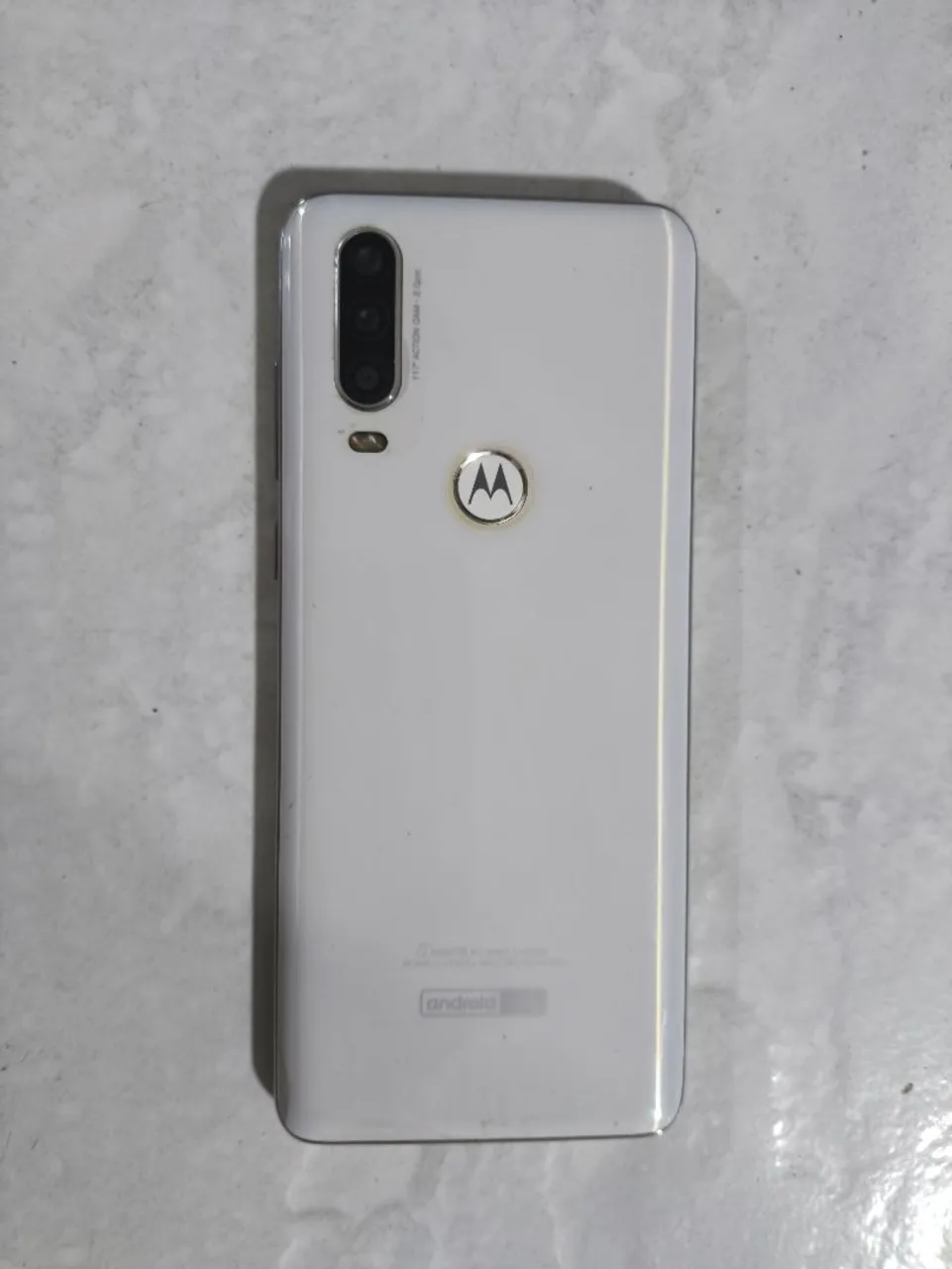 Motorola one action