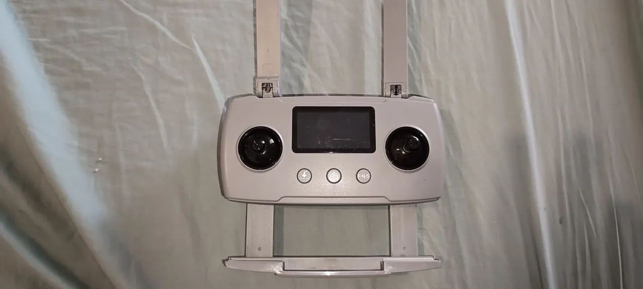 Rádio Controle remoto de drone. Mini pro Hubsan zino - Foto 2