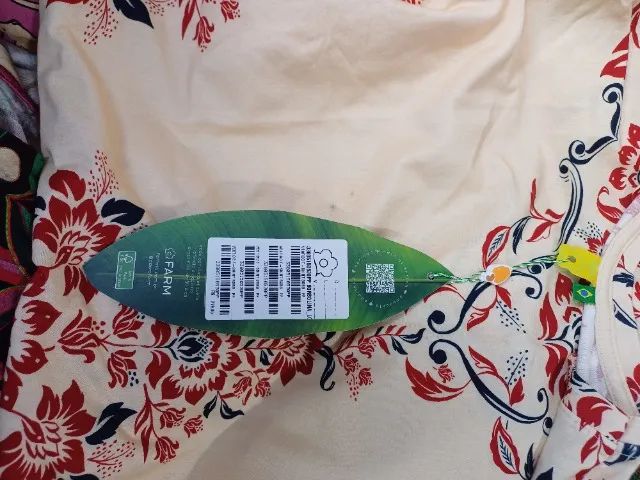 LOTE DE ROUPAS FARM 30 pecas - Foto 5