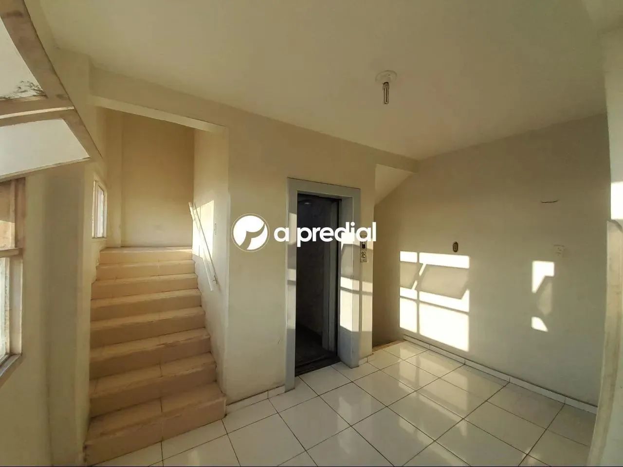 Locação de Comercial / Sala na cidade de Fortaleza - Foto 4