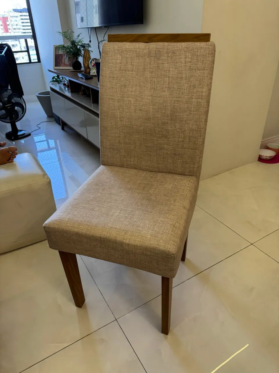 4-person table64520806938497122