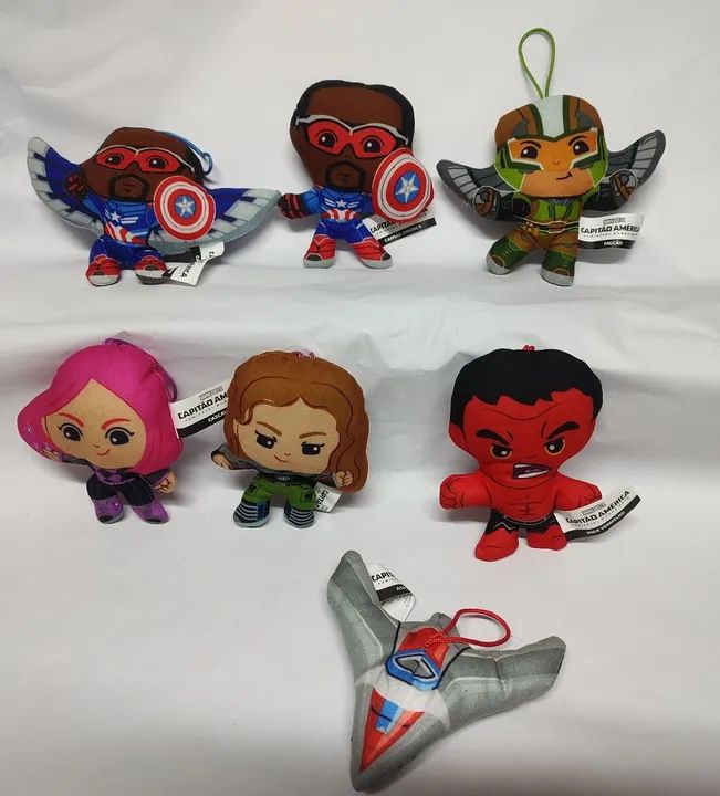 Bonecos Pelúcia Capitão  América MC Donald's (usado)