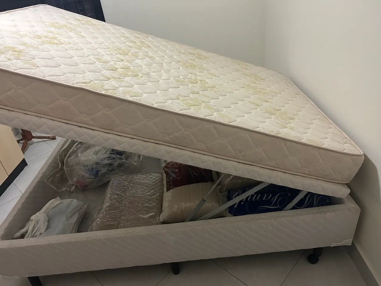 cama baú casal padrão 64520809472001123