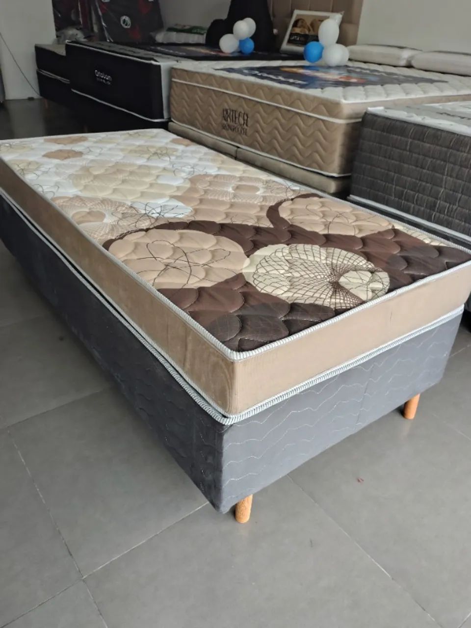 CAMA BOX SOLTEIRO COM ENTREGA IMEDIATA E FRETE GRÁTIS  - Foto 5