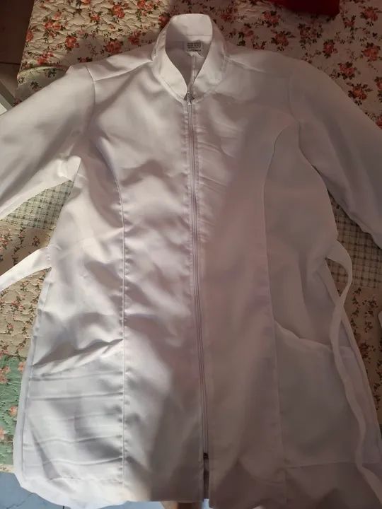 jaleco gola com zíper e pijama cirurgico 