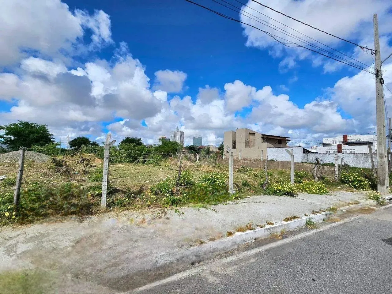 Terreno\Área para aluguel, Jardins - Aracaju/SE