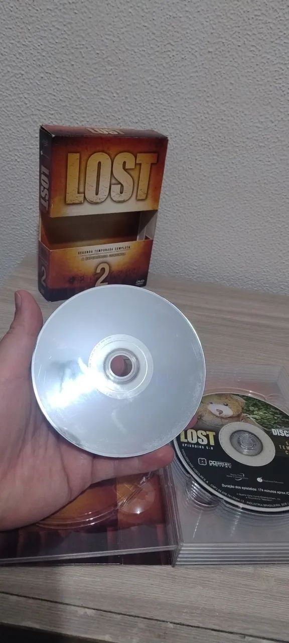 2 box DVD LOST temporadas 1 e 2 - Foto 5