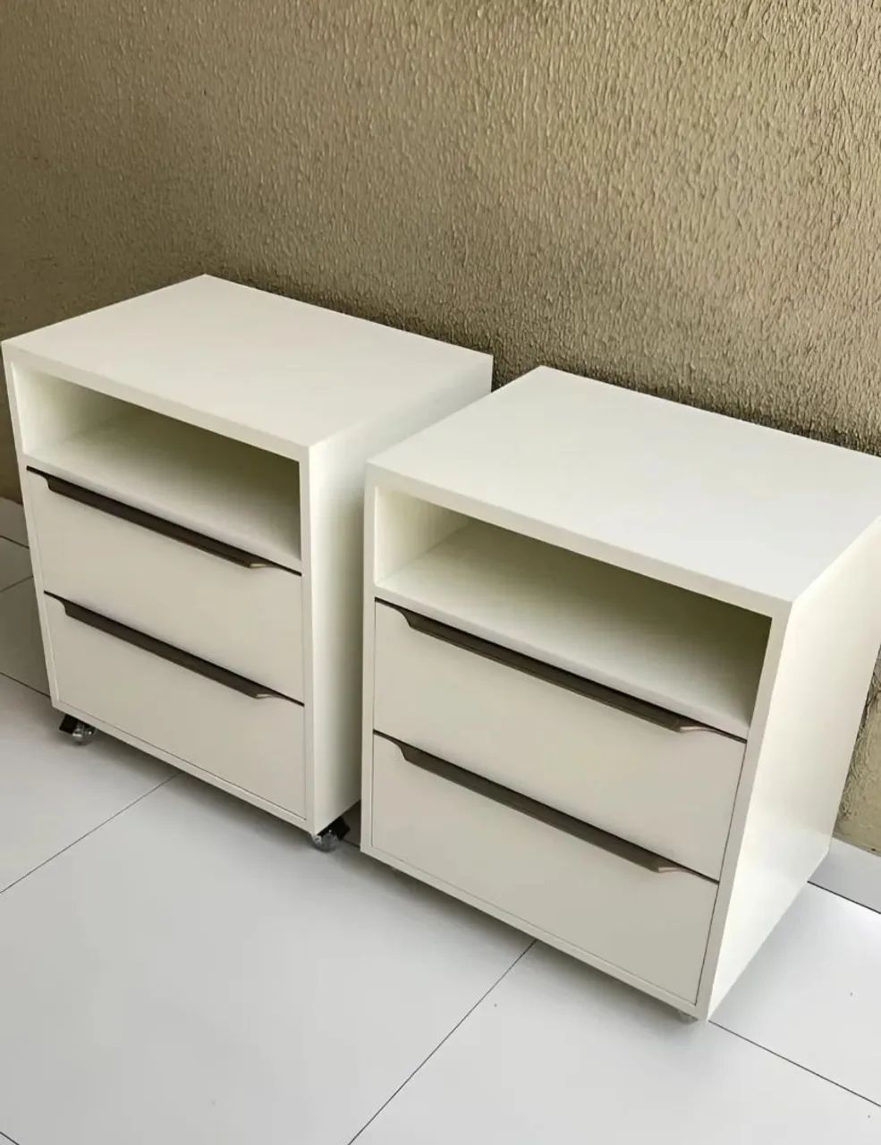 Nightstands65204505364353120