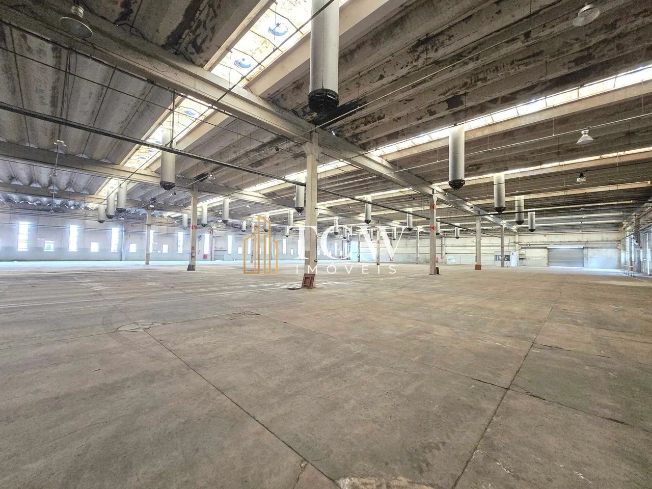 Galpão Logístico e Industrial para Locação em Suzano/SP | 13.320 m² | 22 Docas - Foto 5