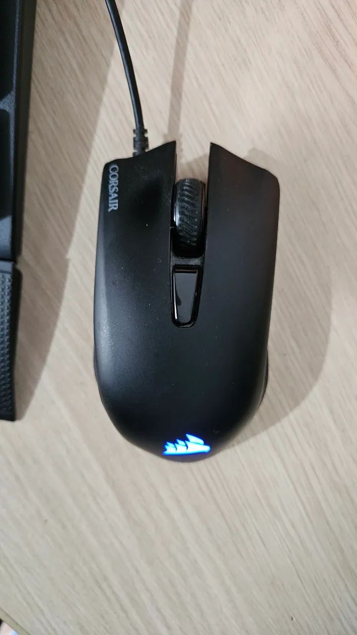 Combo teclado e mouse Corsair Gamer