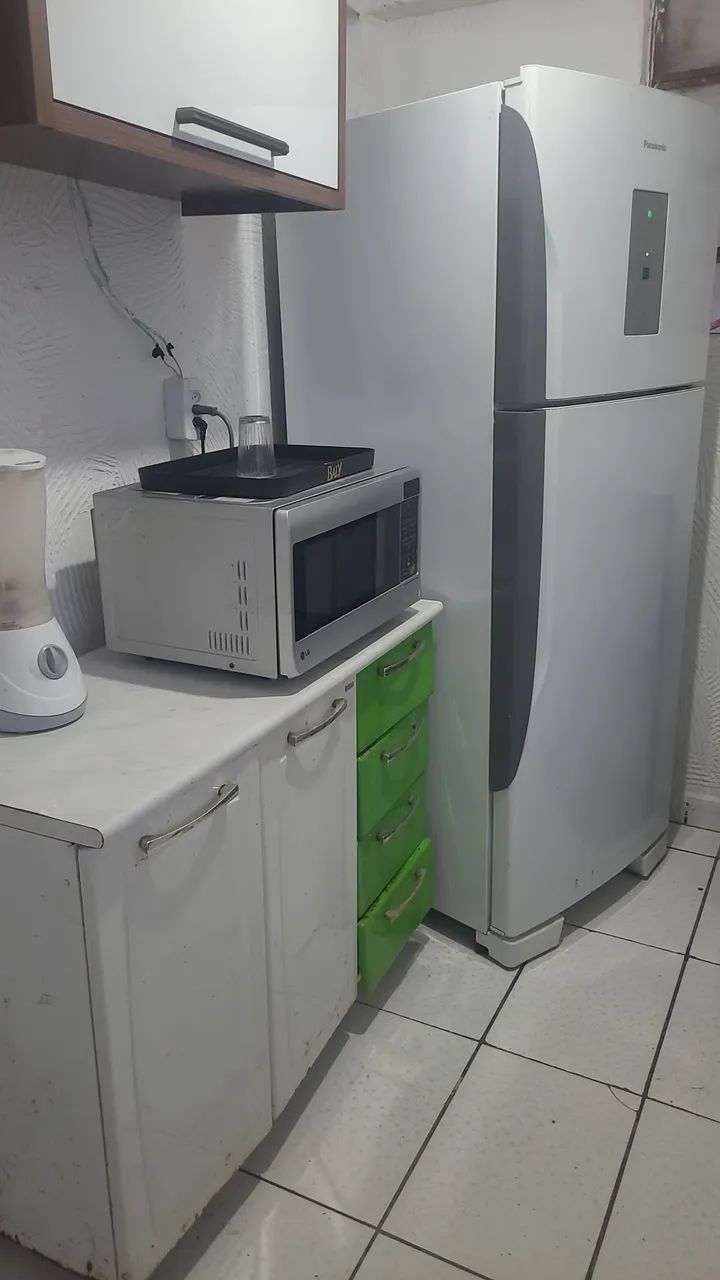 Kitnet mobiliada com água e luz incluso 