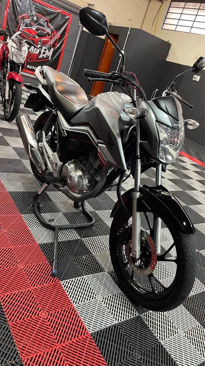 Vendo titan 160. 2019 