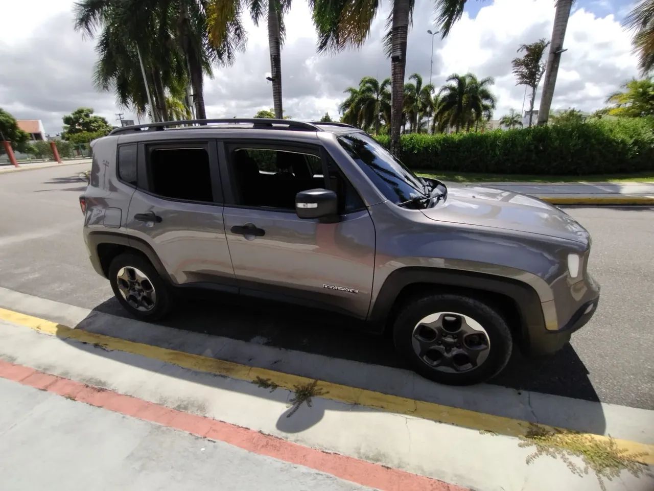 Jeep Renegade Renegade 1.8 4x2 Flex 16V Aut. 2021