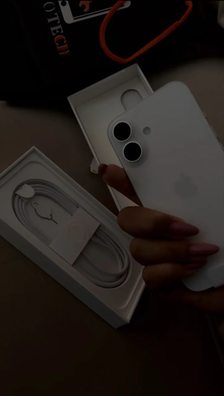 IPHONE 16, 6 MESES DE USO, GARANTIA DA APPLE ATÉ DEZEMBRO - Foto 5