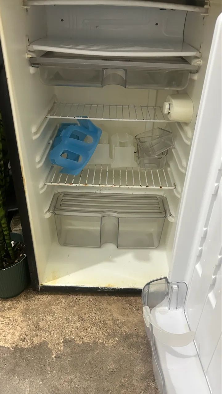 Frigobar Brastemp de 120 litros - Foto 3