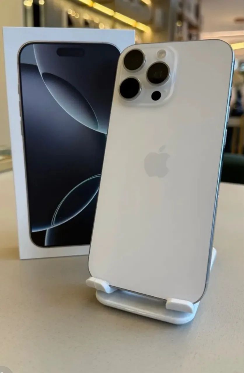 Celular IPhone 16 pro Max - Foto 2