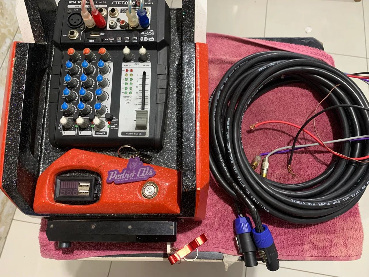 som automotivo(acessórios)442876508410357764