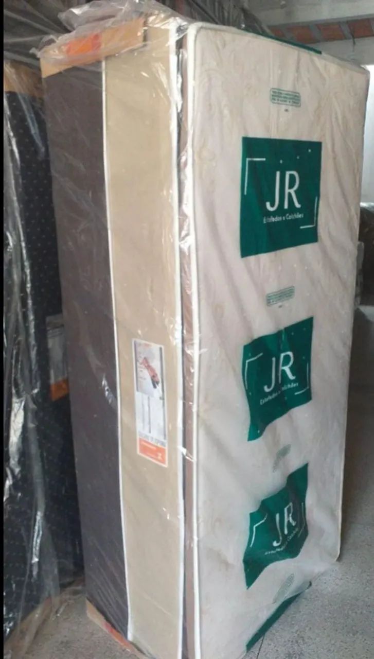 Cama Box casal pillowtop
