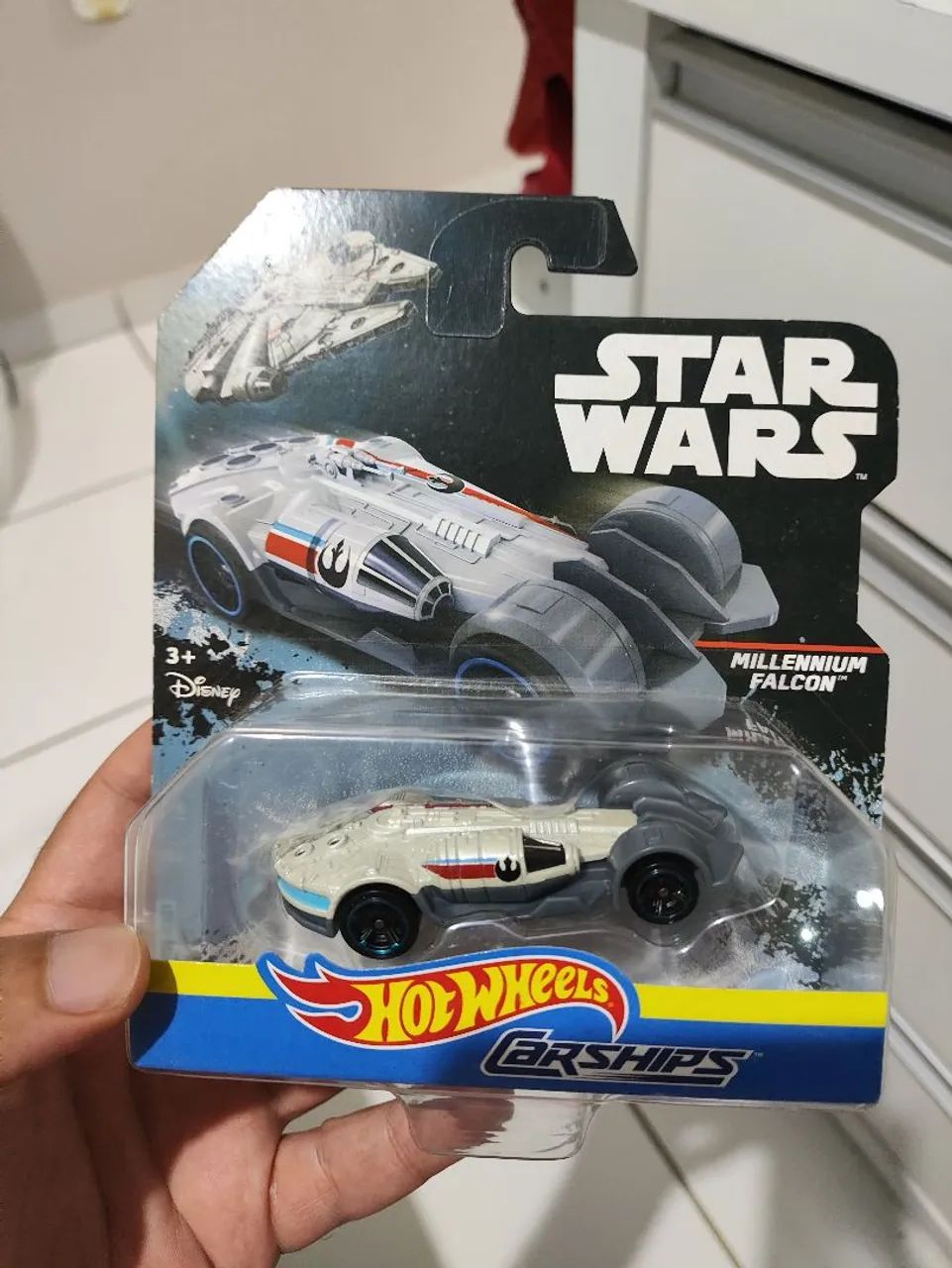 Hotwheel Millenium Falcon