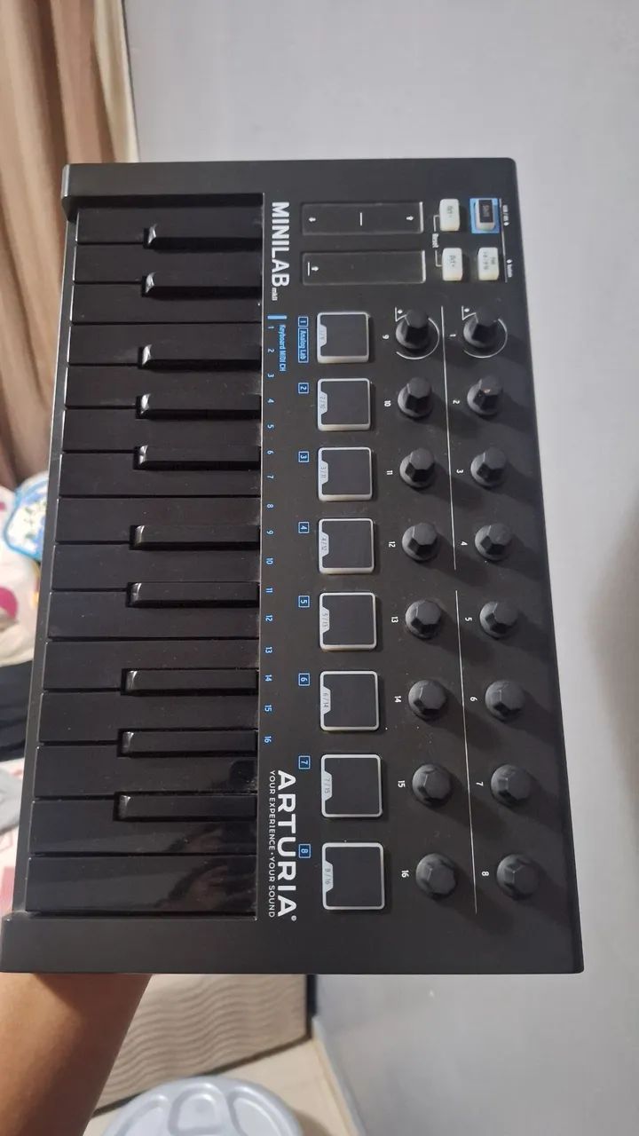 Teclado arturia minilab MKII  - Foto 5
