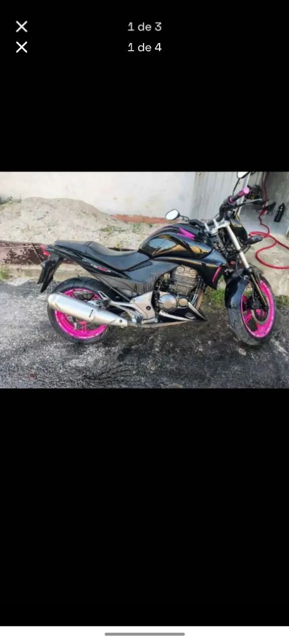 Moto CB 300 r. 
