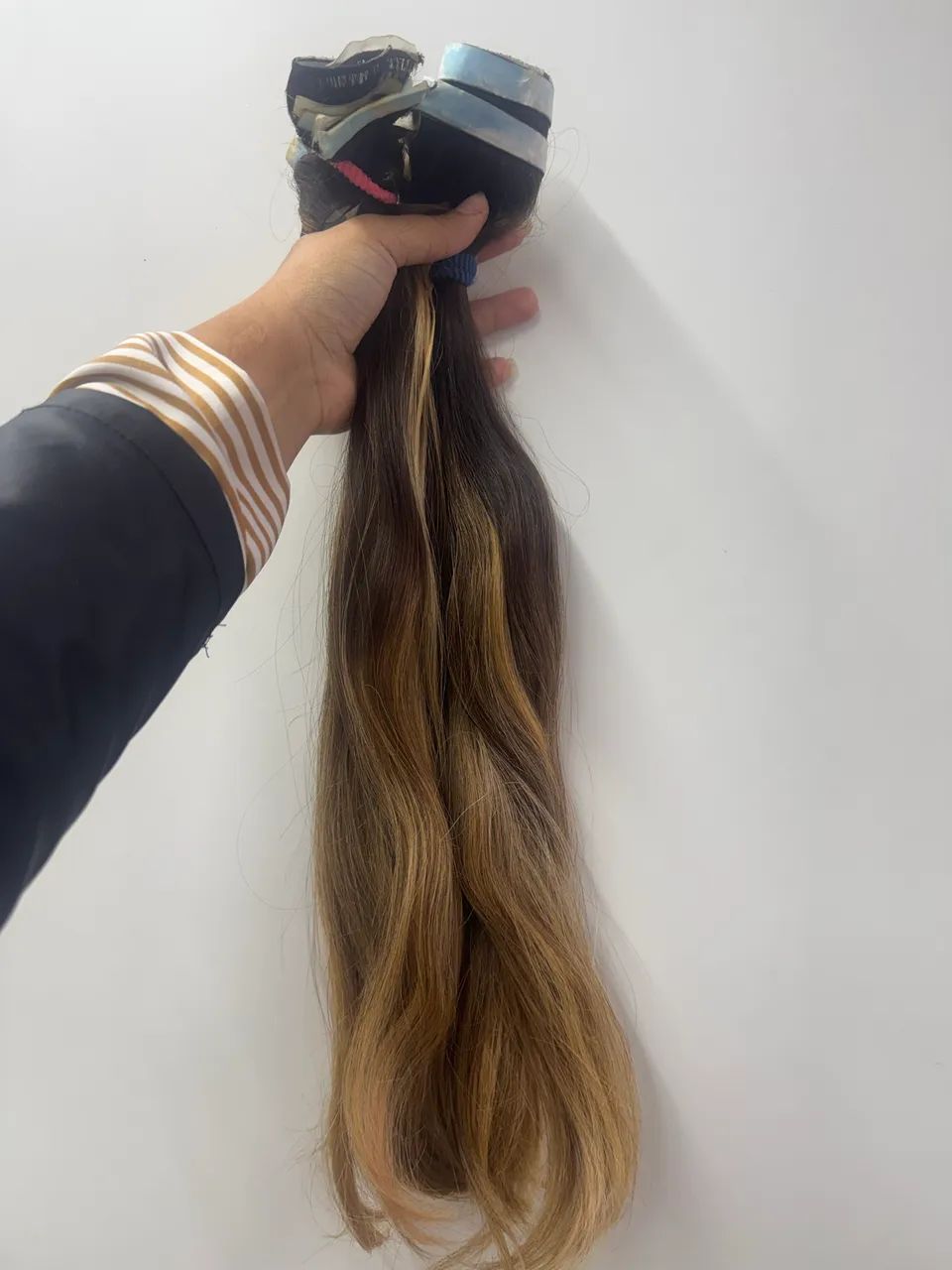 Cabelo Brasileiro com luzes loiras - Foto 3