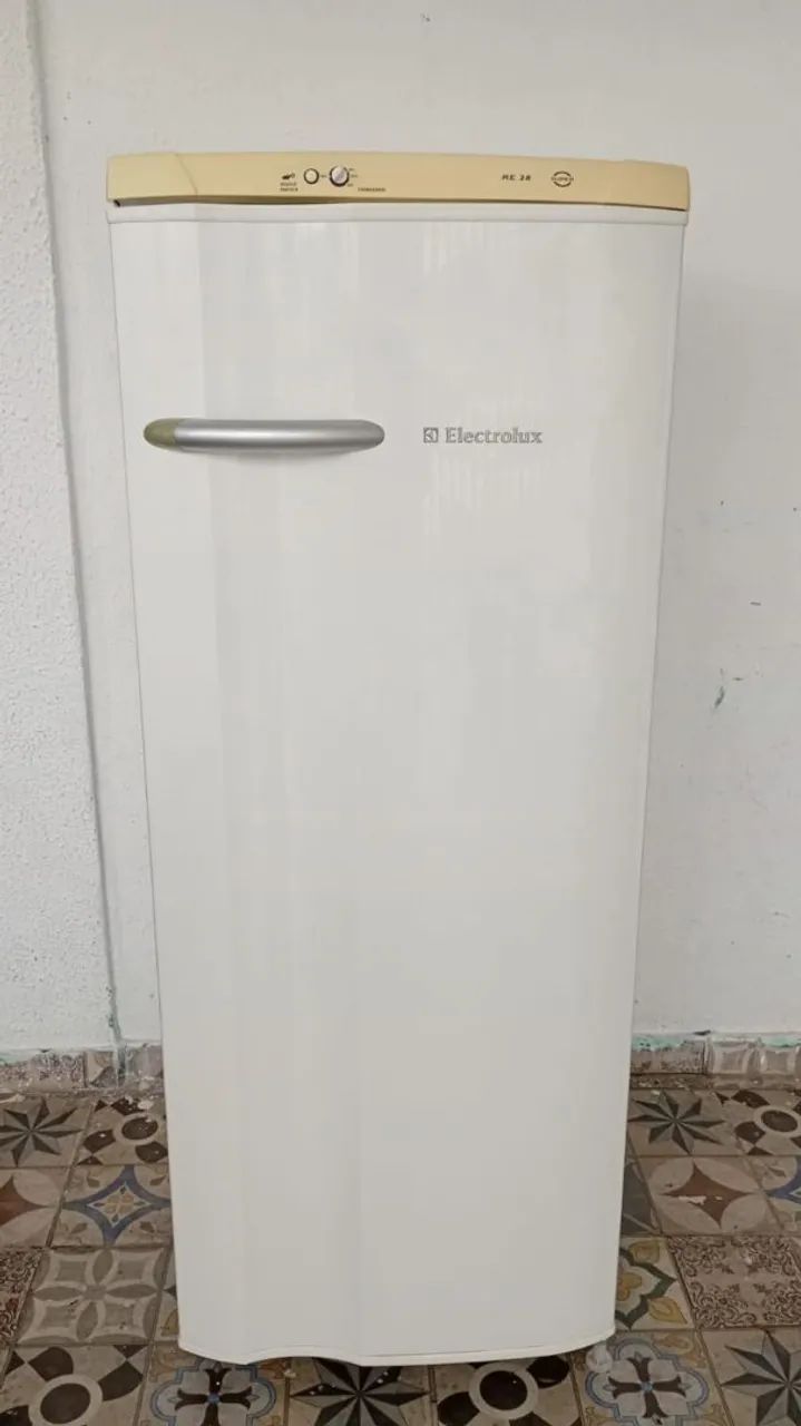 Geladeira eletrolux 