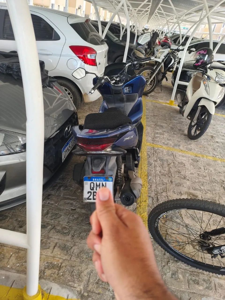 Vendo PCX Muito Conservada!! - Foto 3