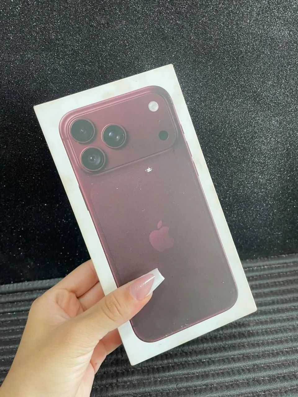 IPHONE 18 PRO MAX VINHO 256GB