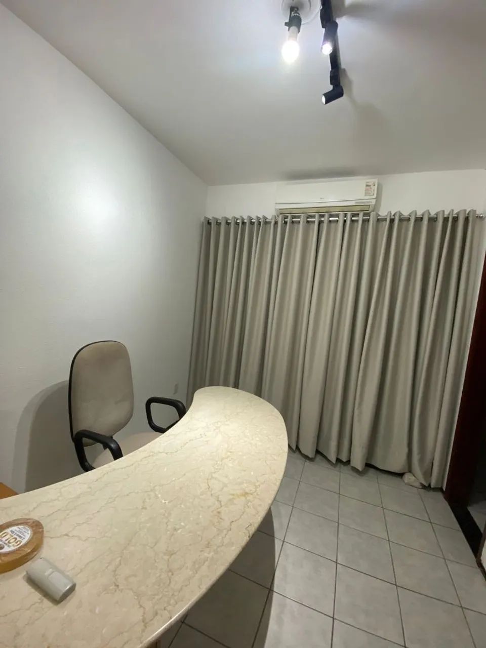 Faço cortina e blackout para qualquer ambiente da sua casa ou escritório - Foto 2