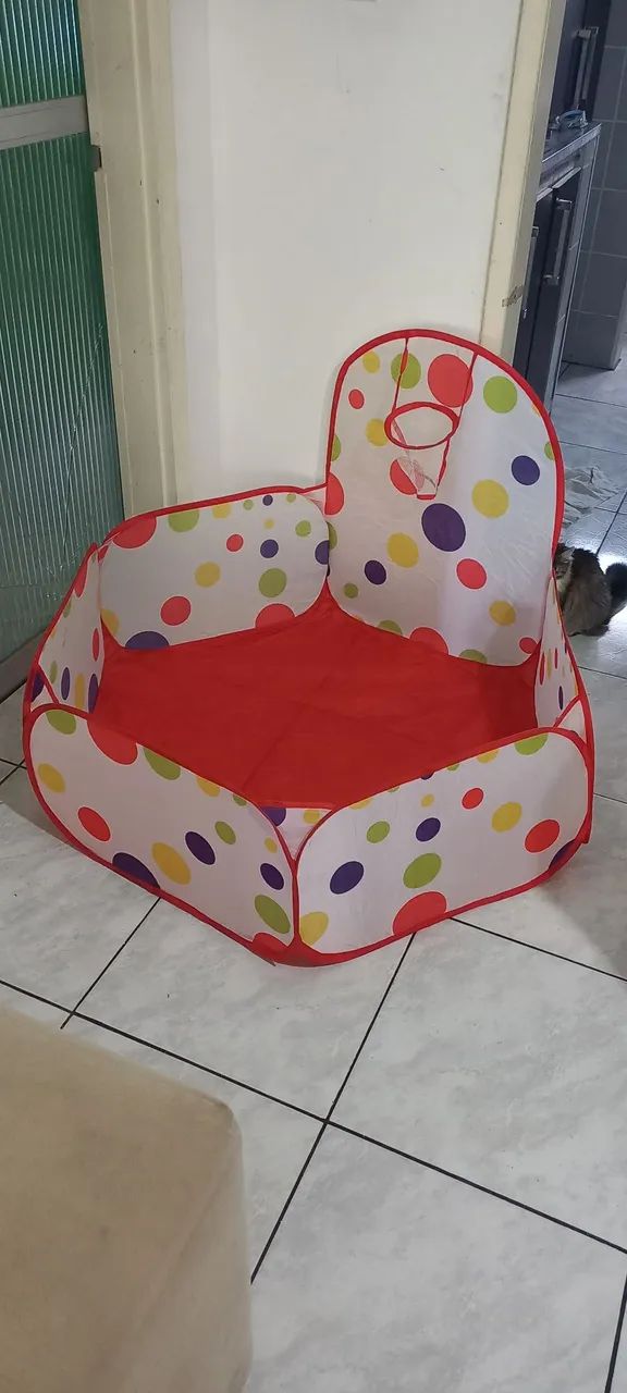 Piscina de bolinha com cesta - Foto 4