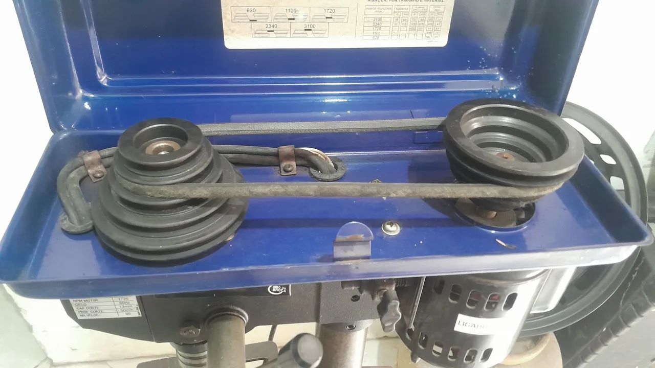 Furadeira de bancada