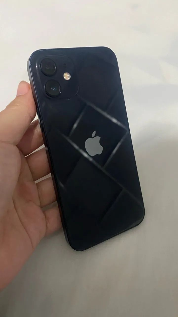 iPhone 12 