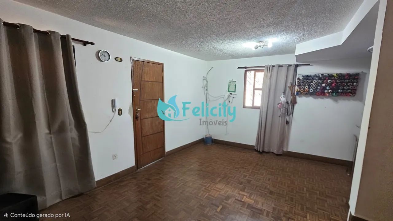 Sobrado Espaçoso com 3 Dormitórios, Suíte com Banheira e Amplo Quintal - Foto 5