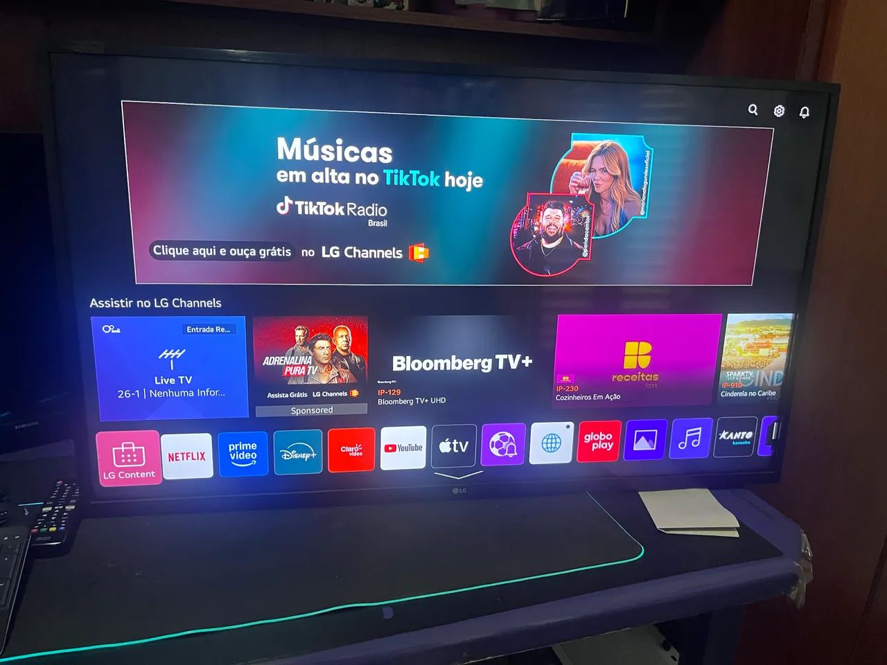 Tv LG 43 polegadas - modelo 43UN7300