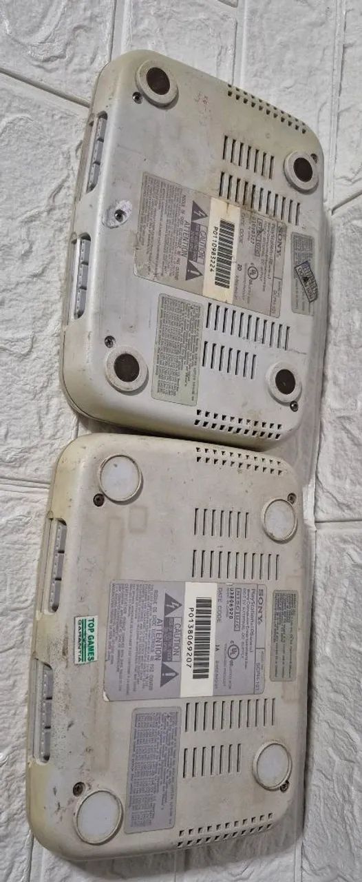 Vendo 2 playstation 1 slim com defeito  - Foto 4