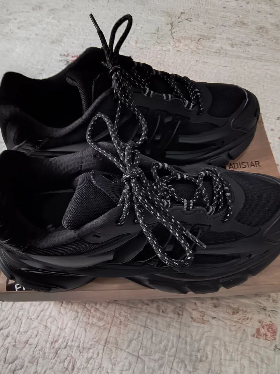 ADIDAS ADISTAR JELLYFISH X PHARRELL WILLIAMS  - Foto 3