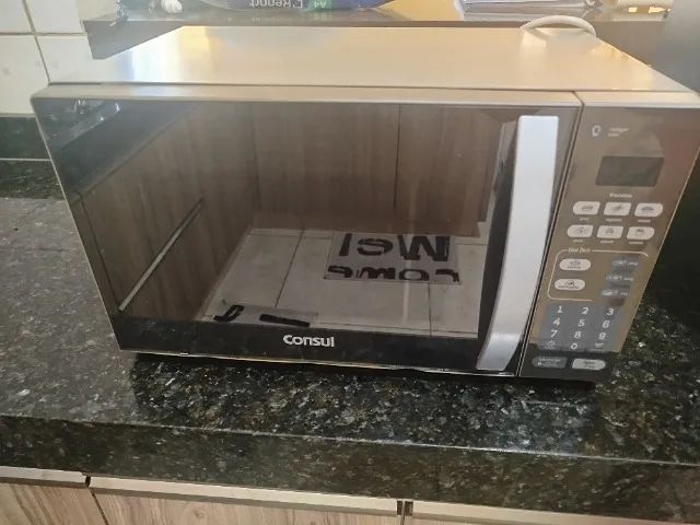 Micro-ondas Consul espelhado 20 lt