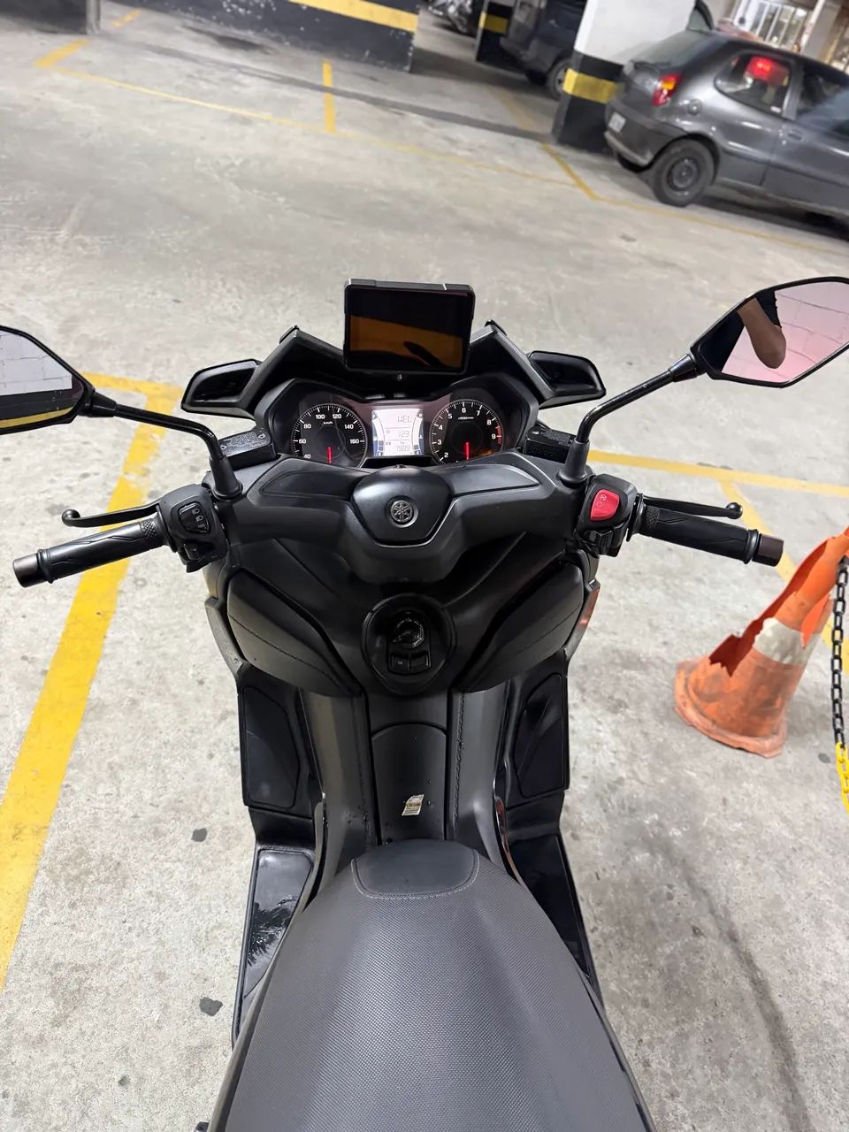 Yamaha Xmax 2022 - Foto 4